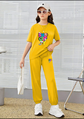 Snoopy-Themed Matching Set - T-Shirt and Pants