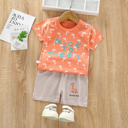 Kids’ Giraffe Print Summer Outfit – T-Shirt &amp; Shorts Set