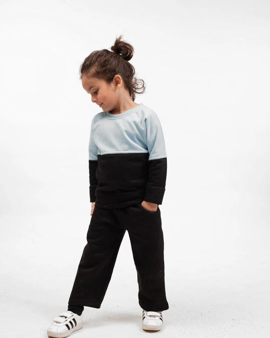 Kids Two-Tone Sweatshirt & Jogger Set – Sky Blue & Black